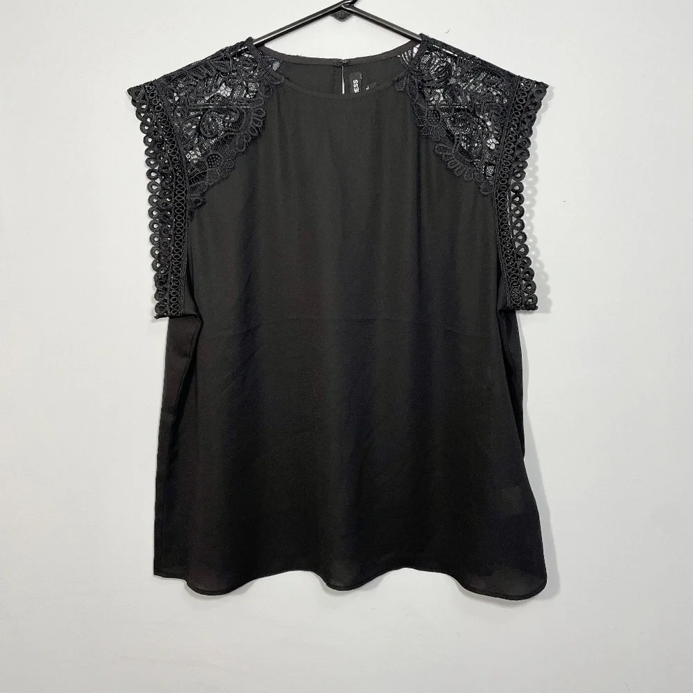 Express - Black Top with Lace & Scallop Detailed Cap Sleeves - Size: Large - Picture 3 of 6